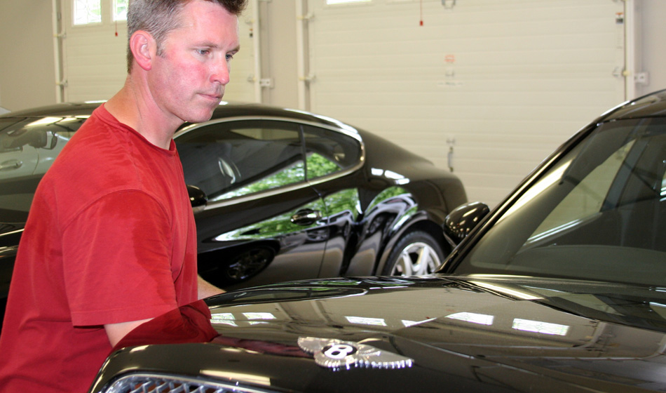 Paintless Dent Removal on Rolls Royce Bentley